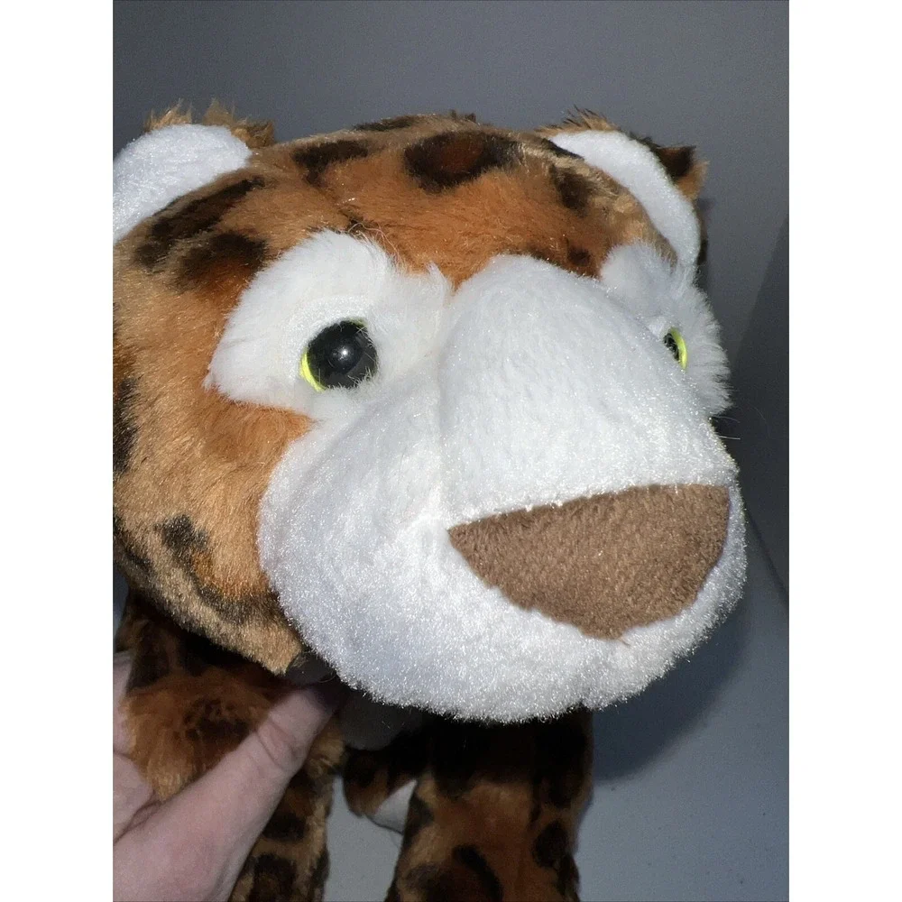 Kohls Cares Eric Carle Cheetah 13
